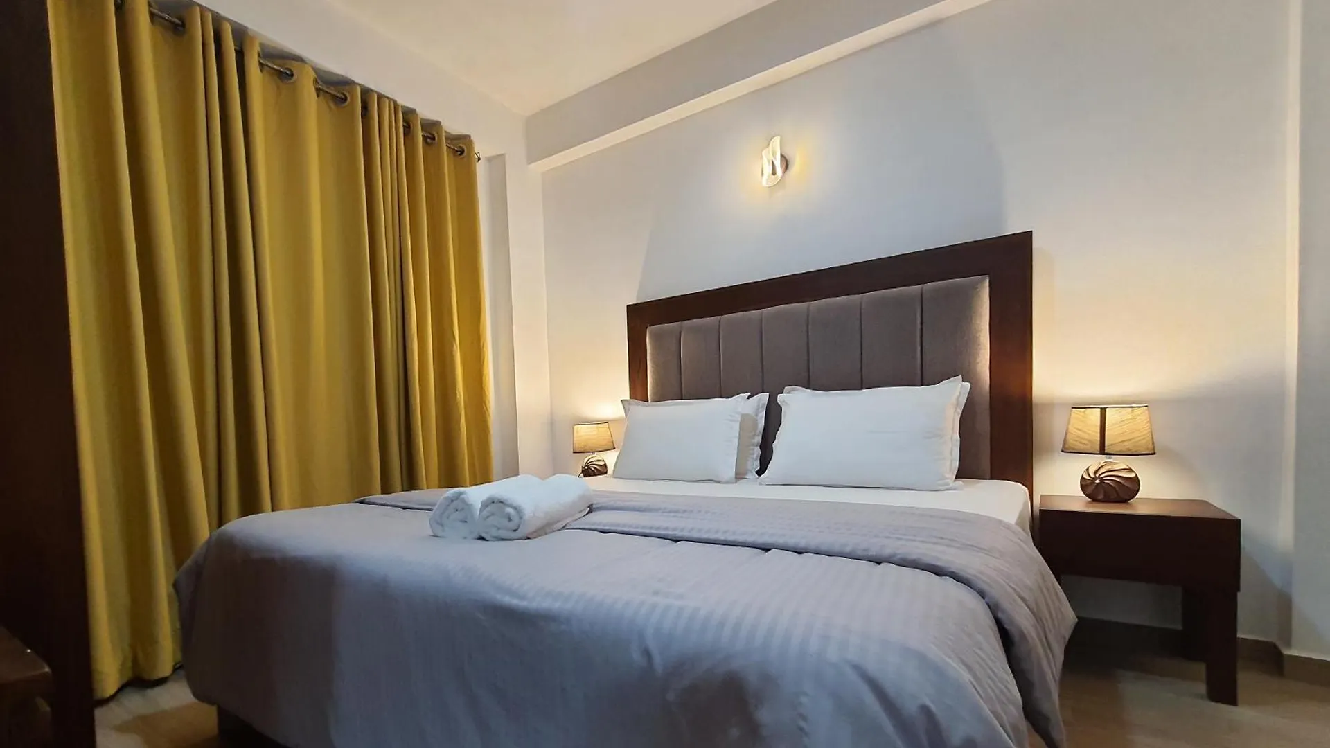 Green Mount View Two Bed Room Apartment Nuwara Eliya Sri Lanka