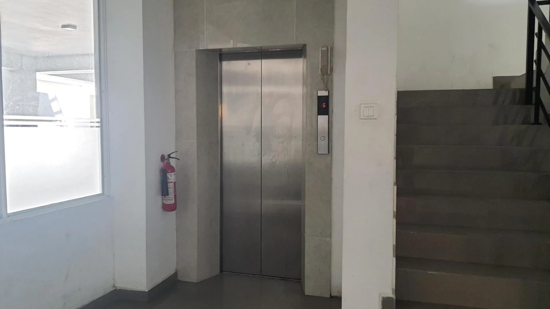 Green Mount View Two Bed Room Apartment Nuwara Eliya