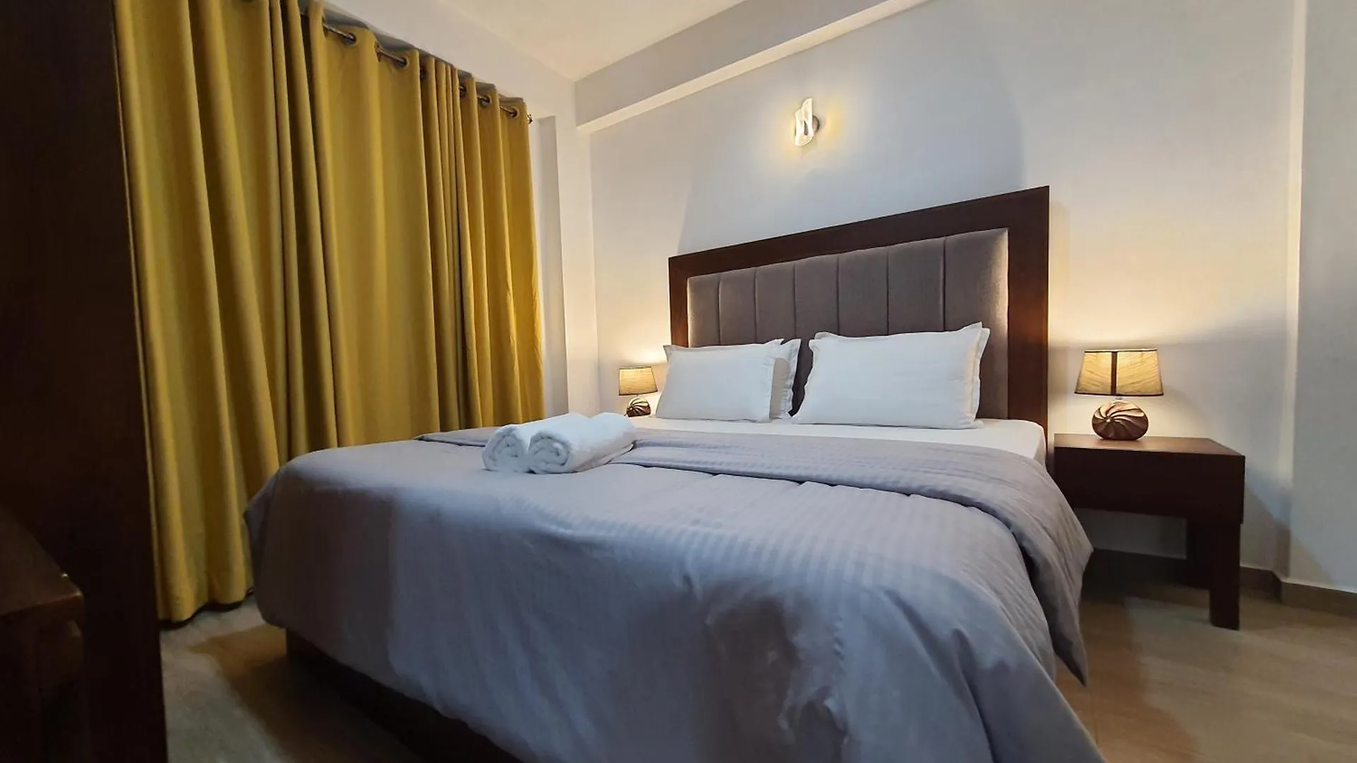 Green Mount View Two Bed Room Apartment Nuwara Eliya